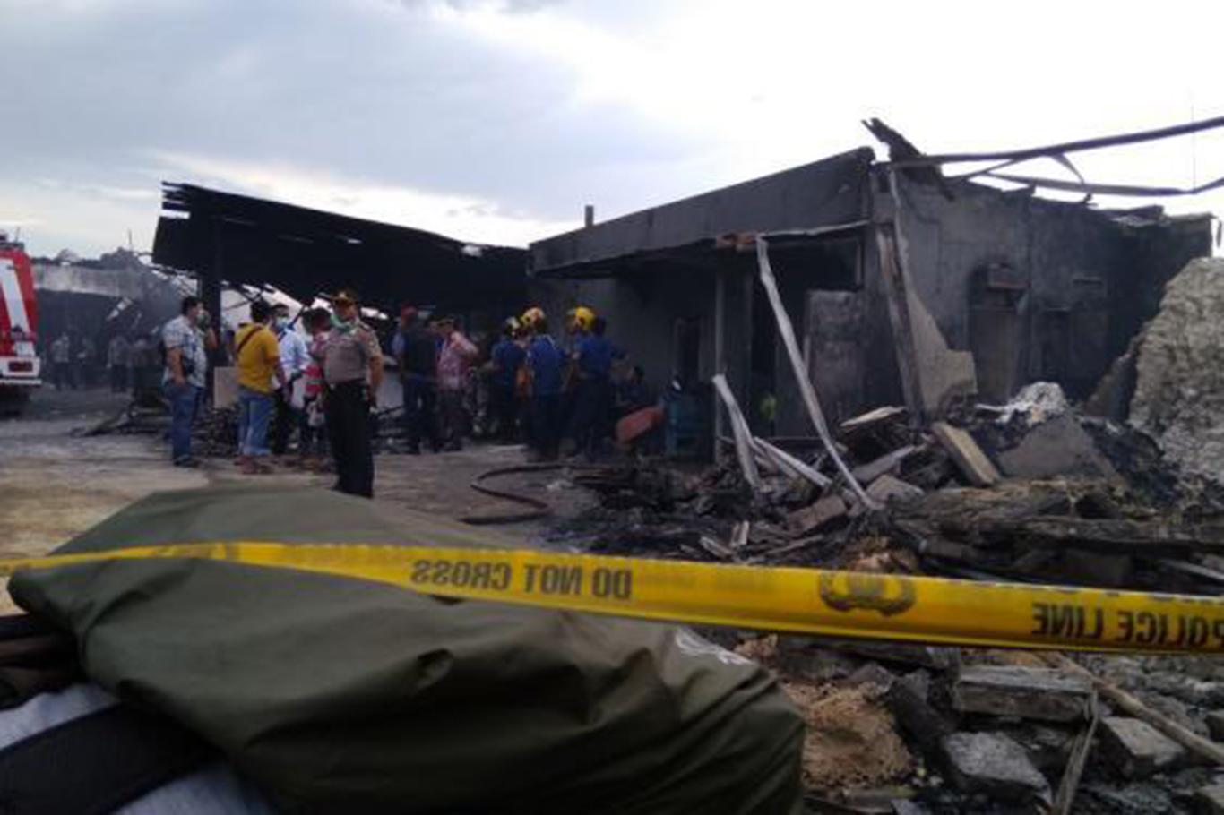 Endonezya'da patlama: 27 kişi öldü